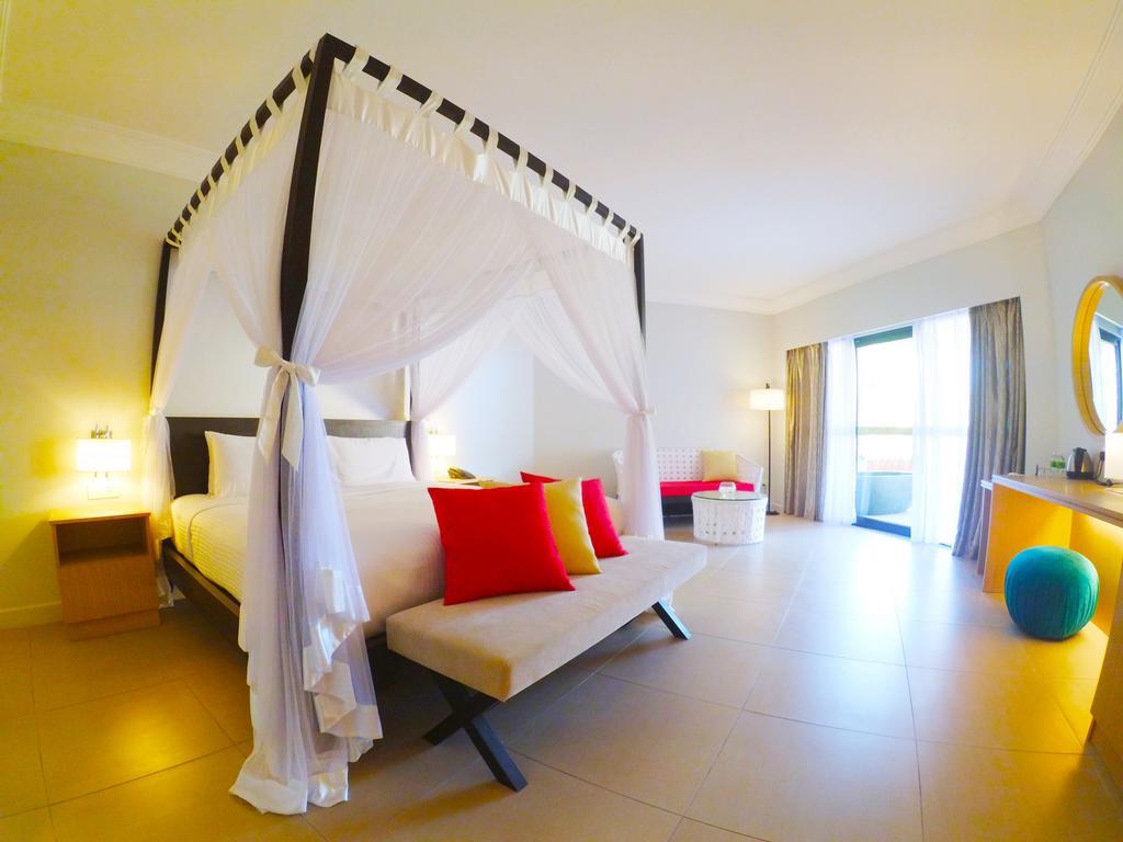 Sand & Sandals Desaru Beach Resort & Spa Exterior foto Deluxe Ocean View