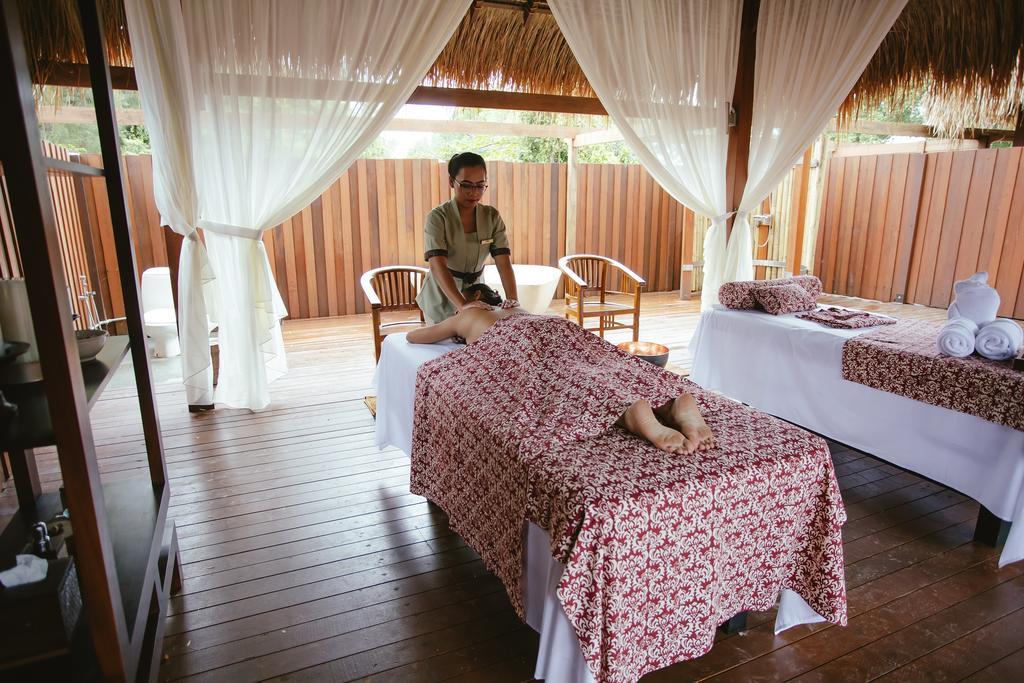 Sand & Sandals Desaru Beach Resort & Spa Exterior foto Spa treatment