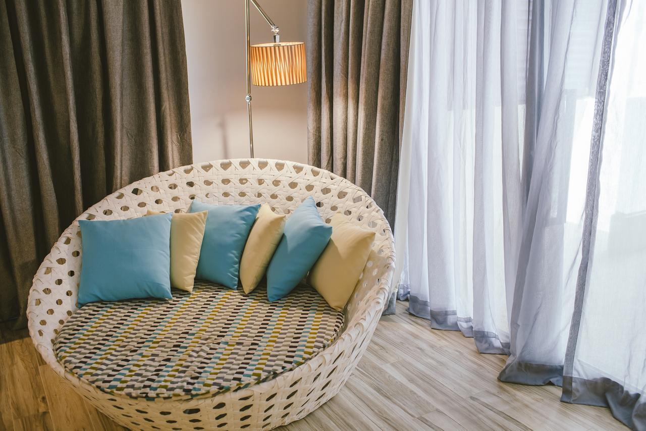 Sand & Sandals Desaru Beach Resort & Spa Exterior foto A room at the hotel